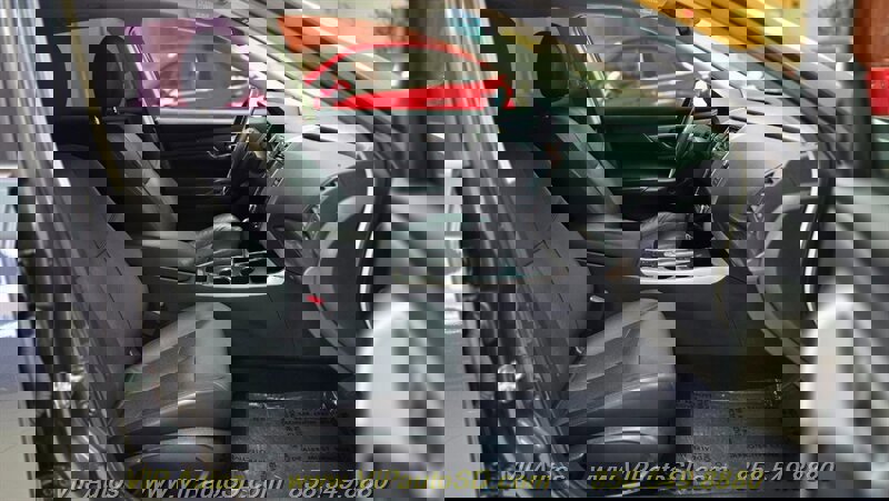 Used 2013 Nissan Altima 2.5 SL w/ Technology Pkg image 16