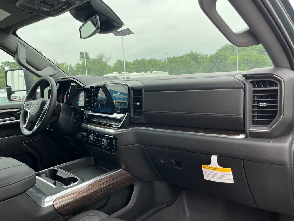 New 2026 Chevrolet Silverado 2500 LT w/ Trail Boss Package AWD/4WD image 19