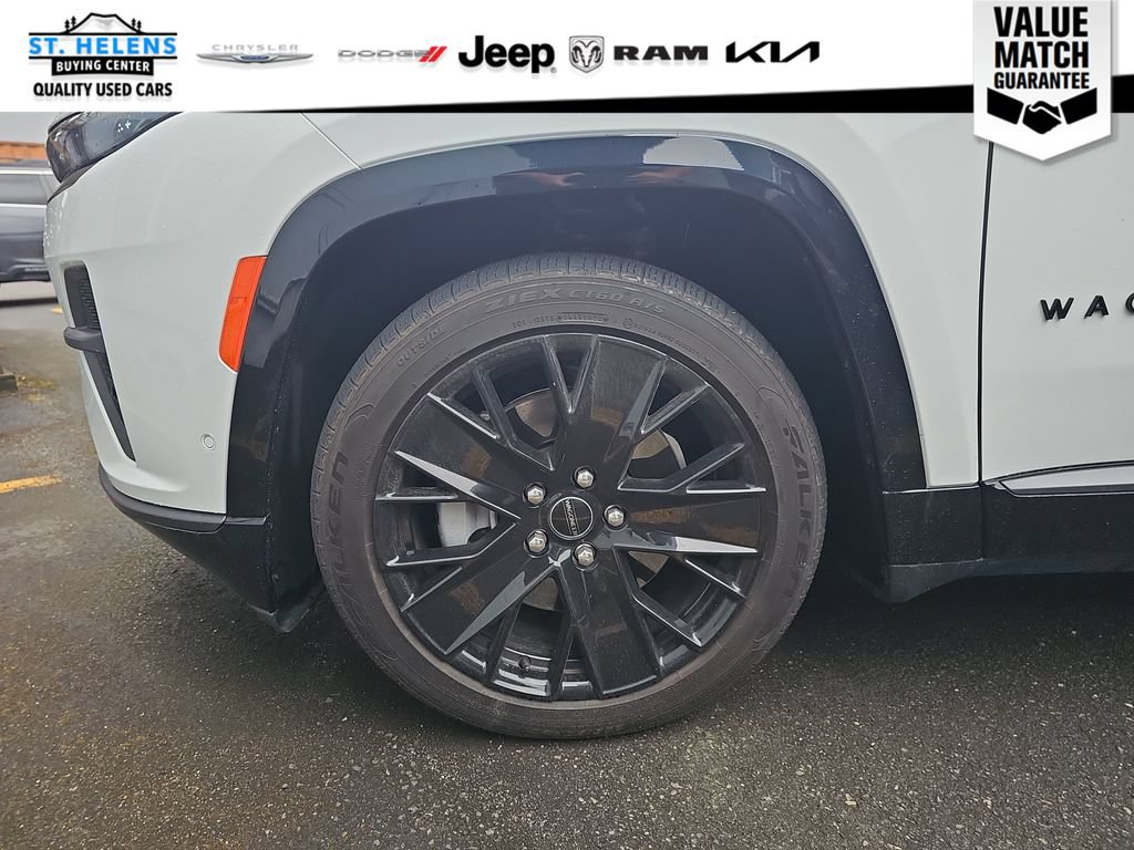Used 2024 Jeep Wagoneer Limited AWD/4WD image 12