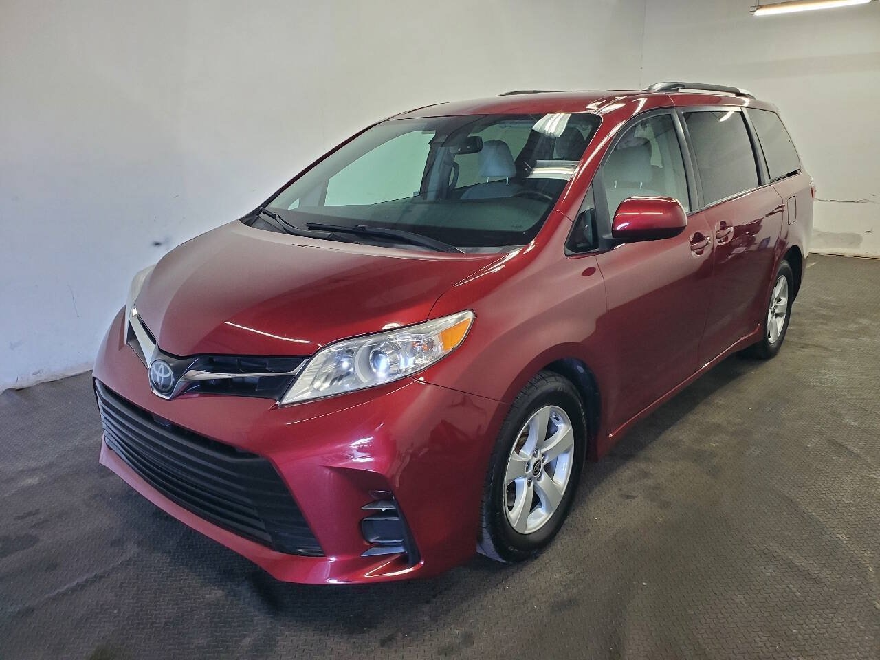 Used 2020 Toyota Sienna LE