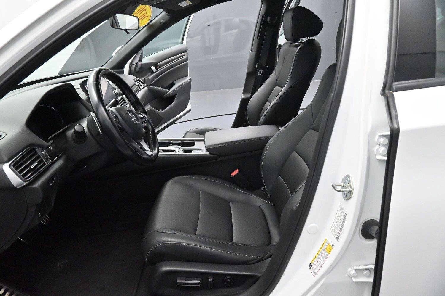 Used 2020 Honda Accord Sport image 13