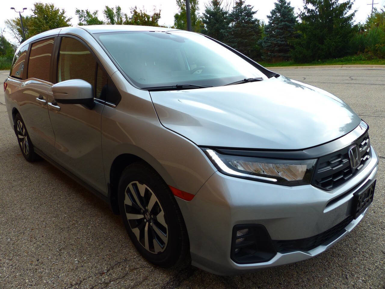 Used 2025 Honda Odyssey EX-L image 12