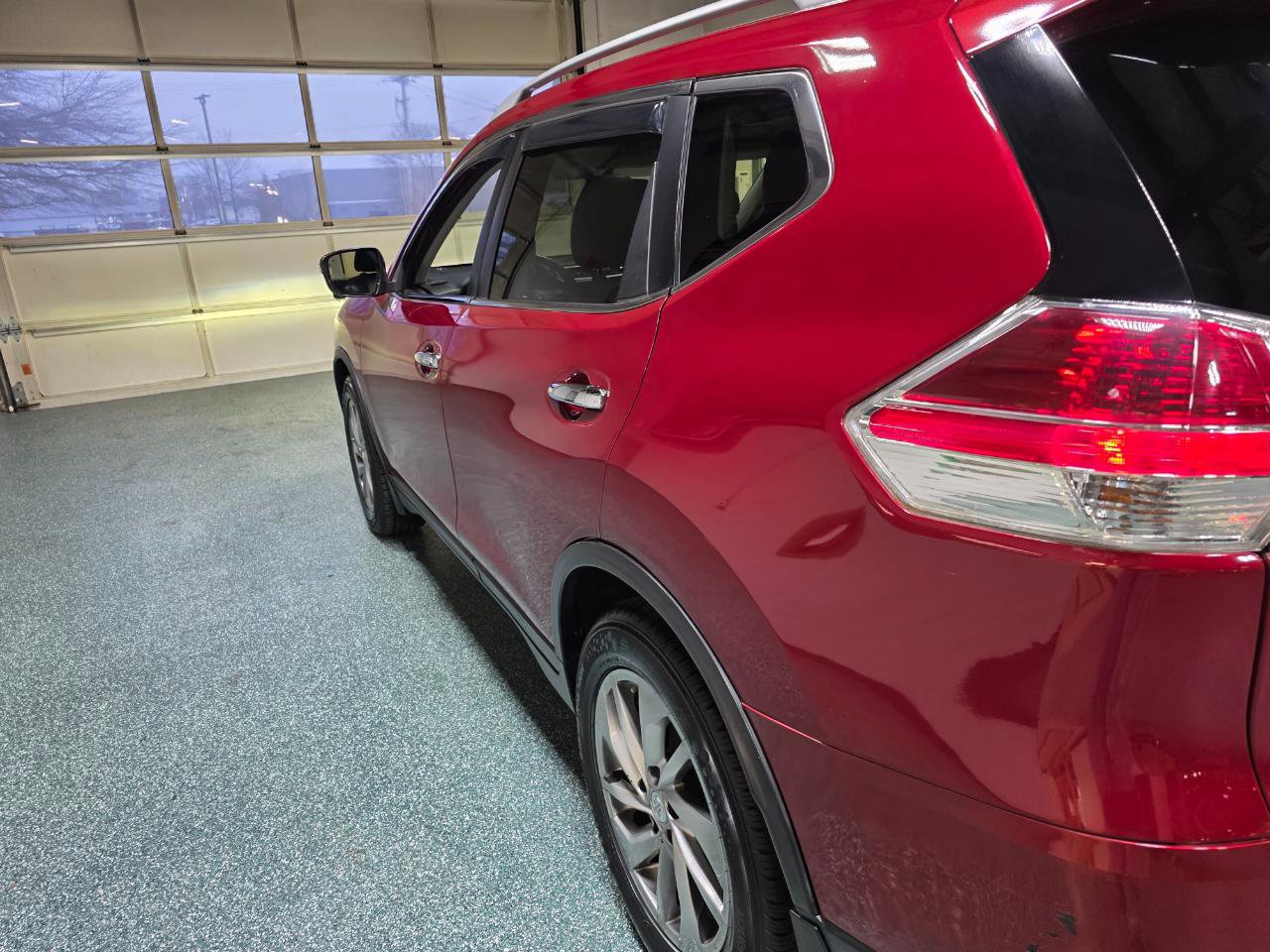 Used 2014 Nissan Rogue SL w/ SL Premium Package image 9