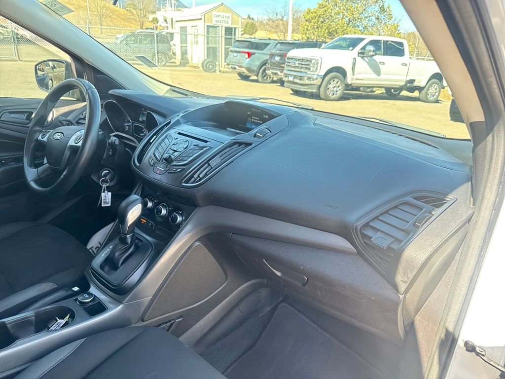 Used 2016 Ford Escape S image 29