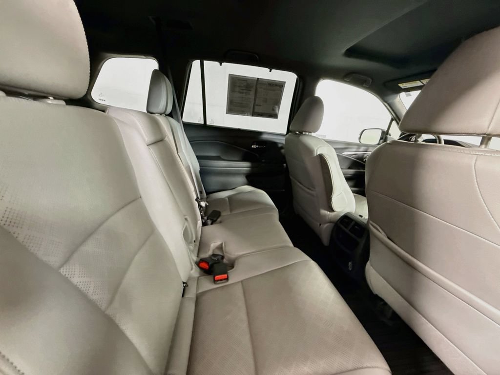 Used 2021 Honda Passport EX-L image 27