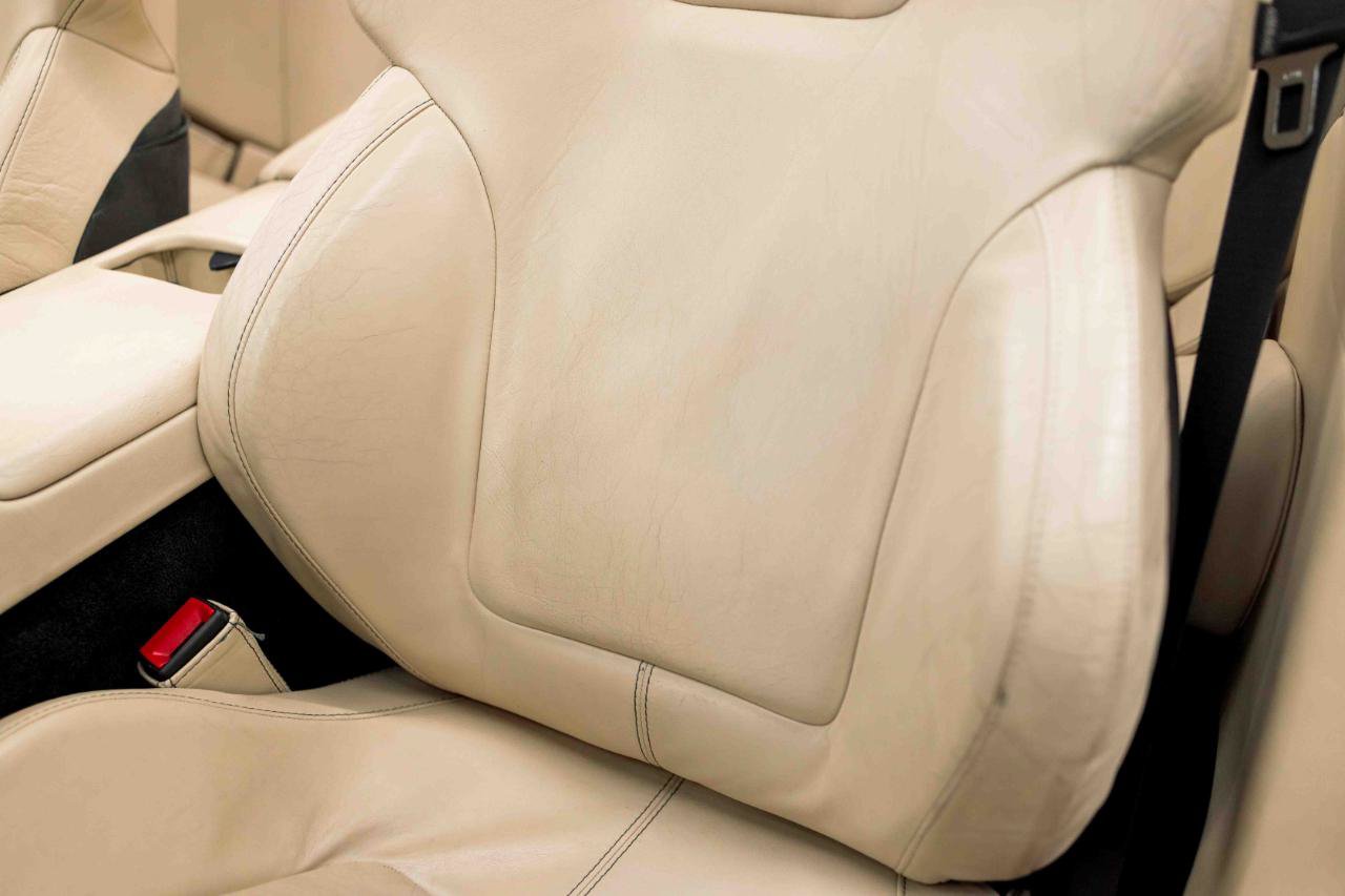 Used 2006 Aston Martin DB9 Volante RWD image 53