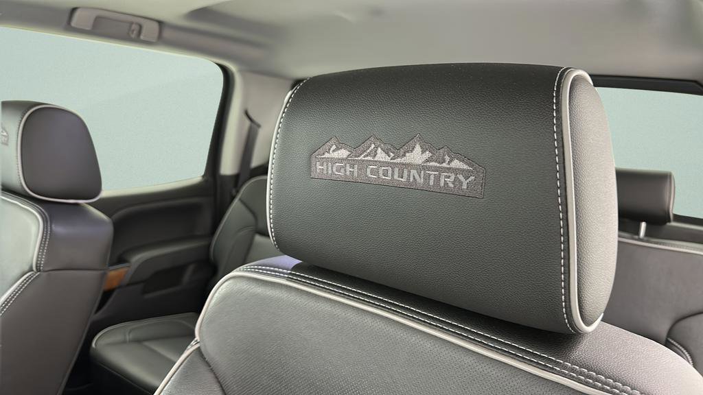 Used 2018 Chevrolet Silverado 1500 High Country AWD/4WD image 19