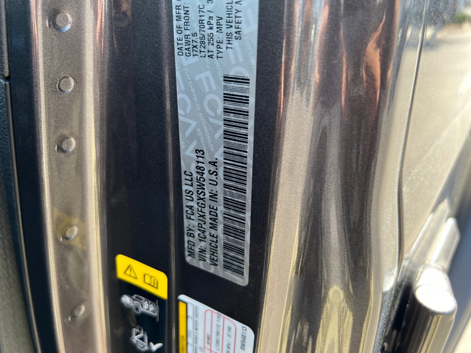 New 2025 Jeep Wrangler Unlimited Rubicon w/ Convenience Group image 25