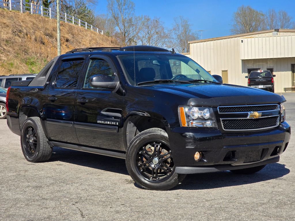 Used 2007 Chevrolet Avalanche LTZ w/ LTZ Preferred Equipment Group image 15