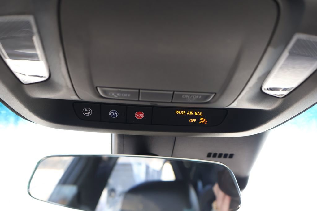 Used 2024 Cadillac CT4 Luxury w/ Cold Weather Package image 25