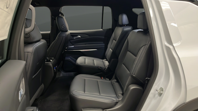 New 2026 Chevrolet Traverse LT w/ Driver Confidence Package AWD/4WD image 23