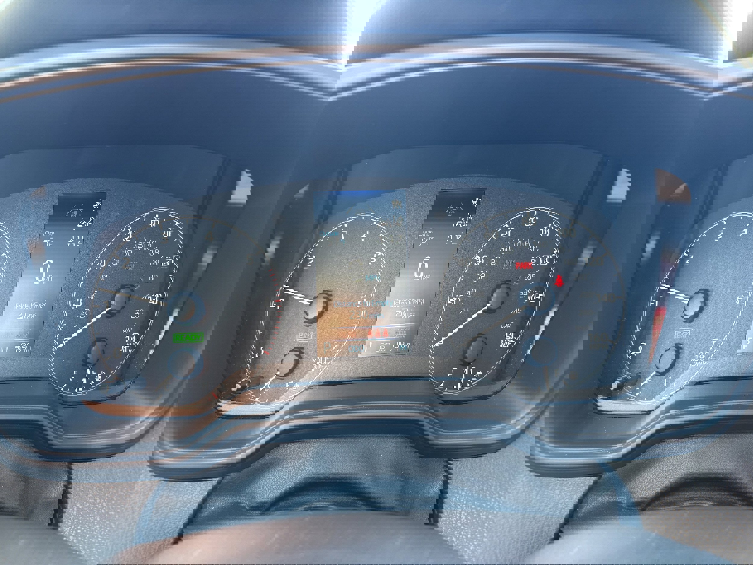 Used 2023 Toyota Corolla LE AWD/4WD image 3