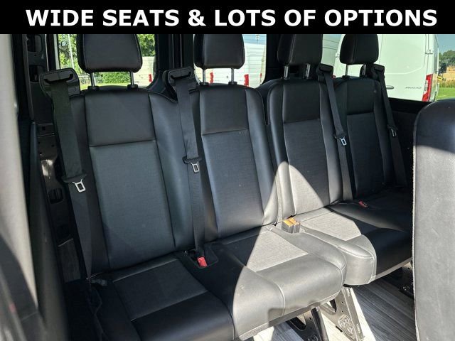 Used 2023 Mercedes-Benz Sprinter 2500 image 21