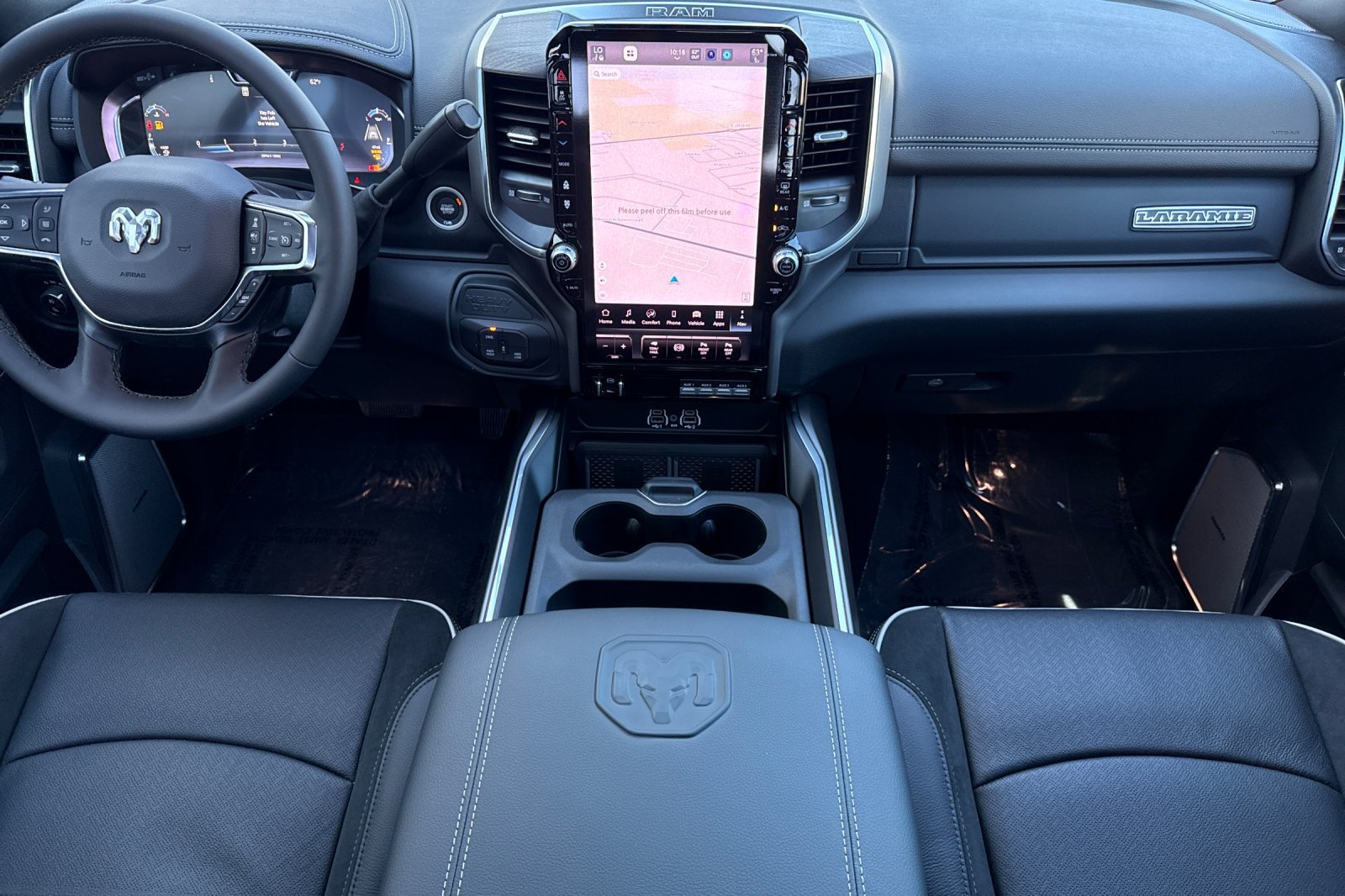 New 2026 RAM 3500 Laramie AWD/4WD image 4