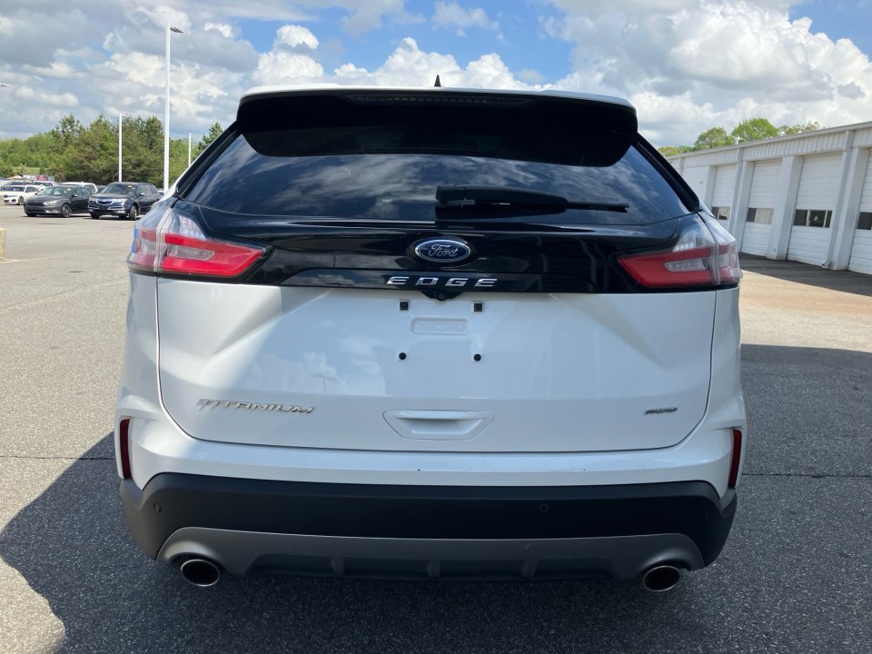 Used 2021 Ford Edge Titanium AWD/4WD image 18