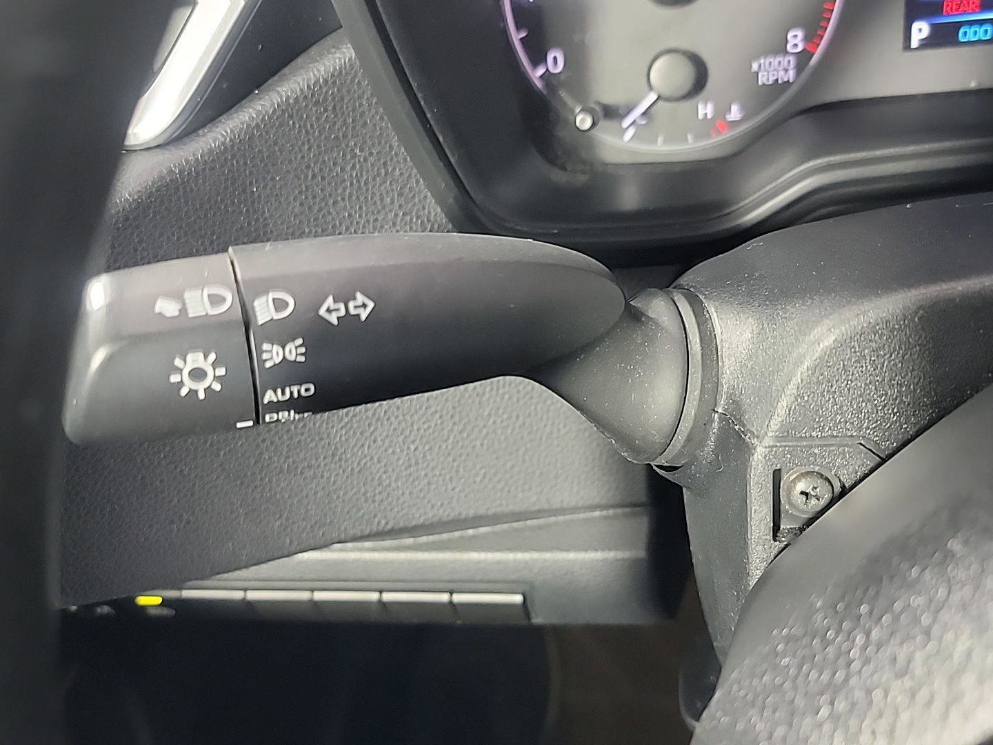 Used 2023 Toyota Corolla LE image 28