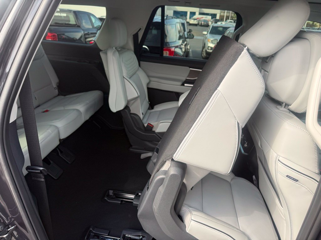 New 2026 Ford Expedition Max Platinum w/ Platinum Ultimate Package AWD/4WD image 69