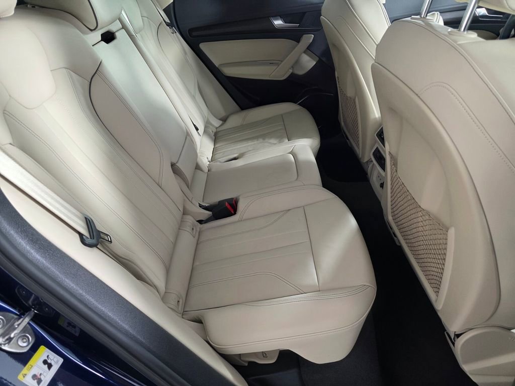 Used 2024 Audi Q5 2.0T Premium image 27