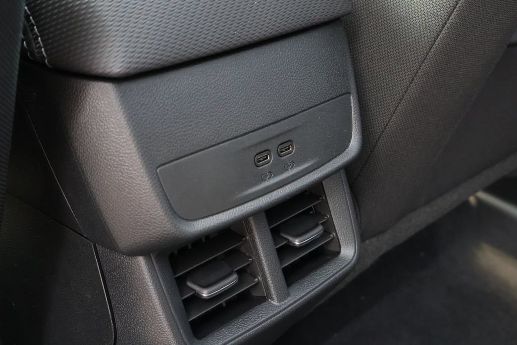 New 2027 Chevrolet Equinox LT w/ Midnight Edition FWD image 38