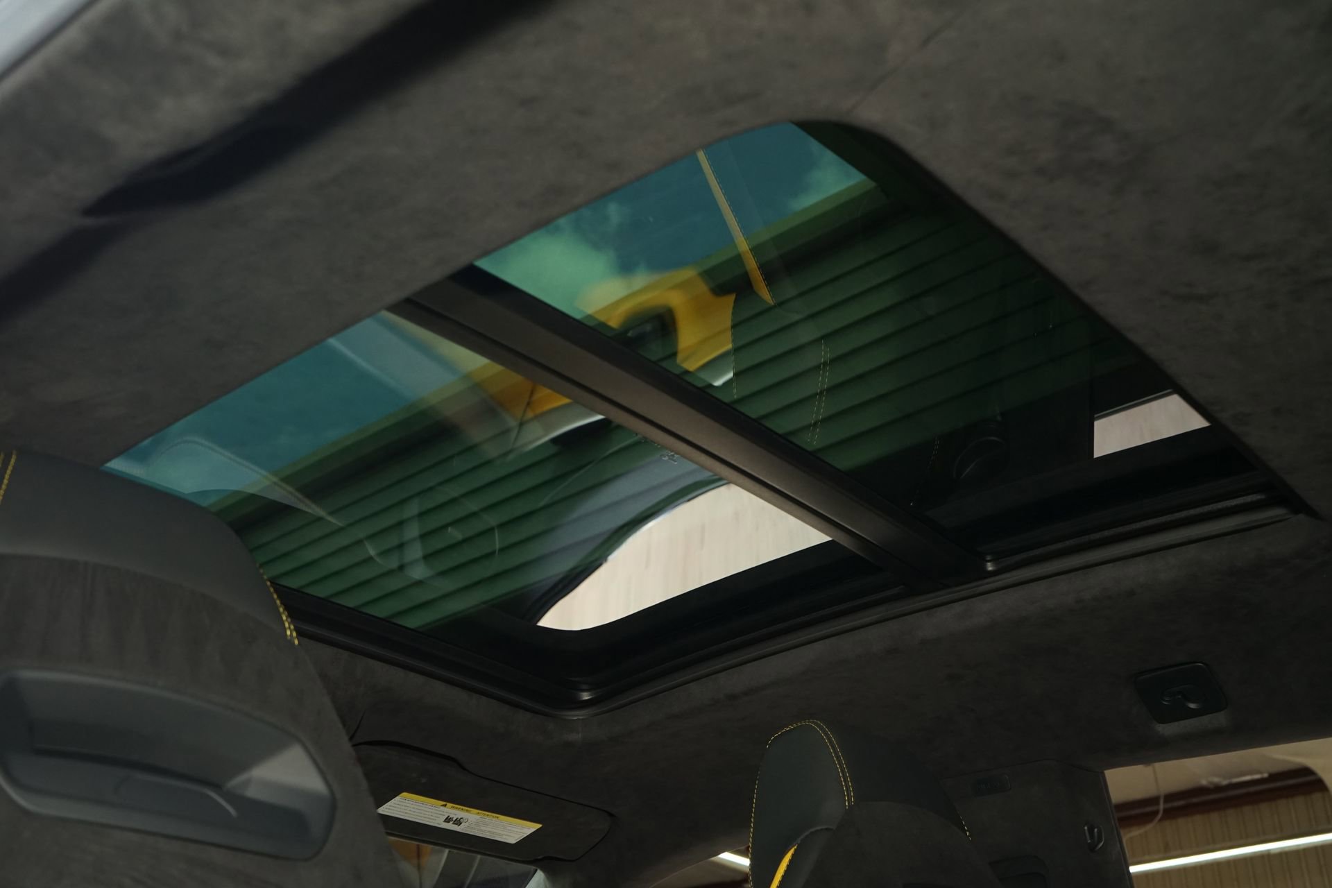 Used 2023 Lamborghini Urus S image 21