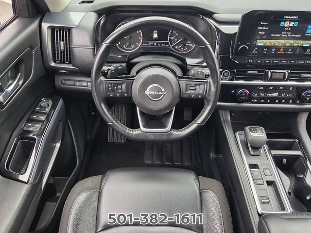 Used 2022 Nissan Pathfinder SL FWD image 12