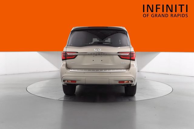 Used 2023 INFINITI QX80 Sensory AWD/4WD image 6