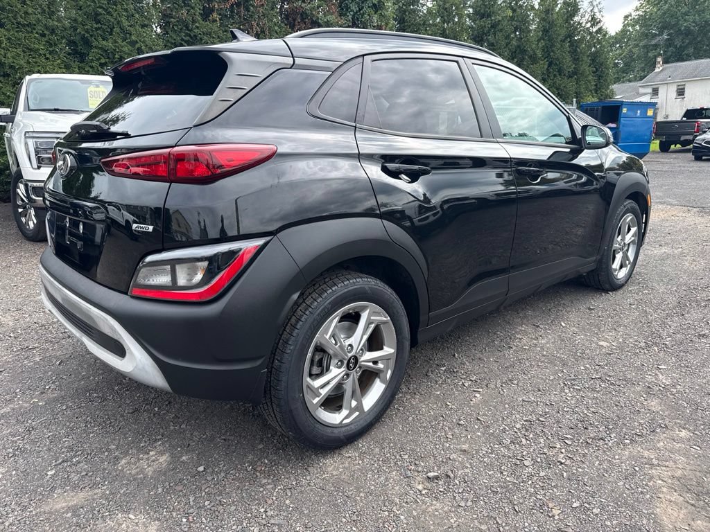 Used 2022 Hyundai Kona SEL w/ Convenience Package AWD/4WD image 4
