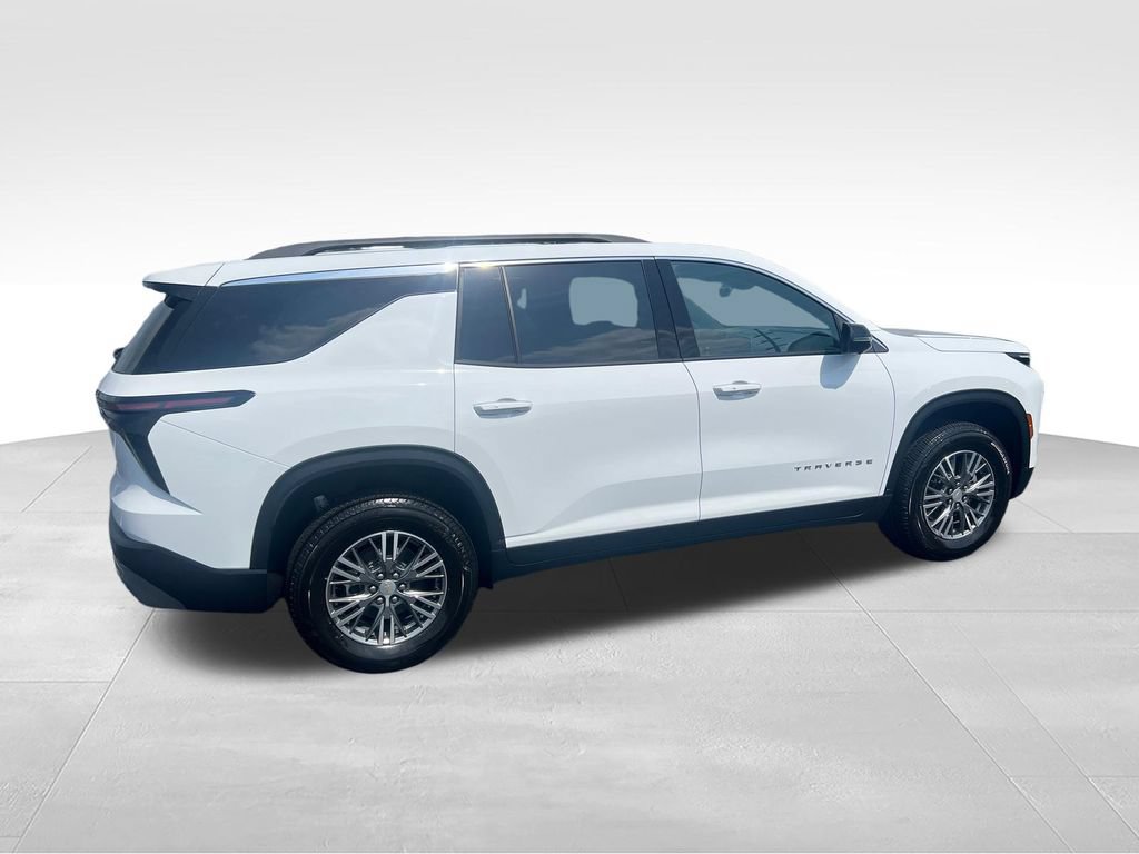 New 2027 Chevrolet Traverse LT w/ Driver Confidence Package FWD image 6