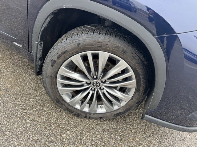 Used 2022 Toyota Highlander Platinum image 40