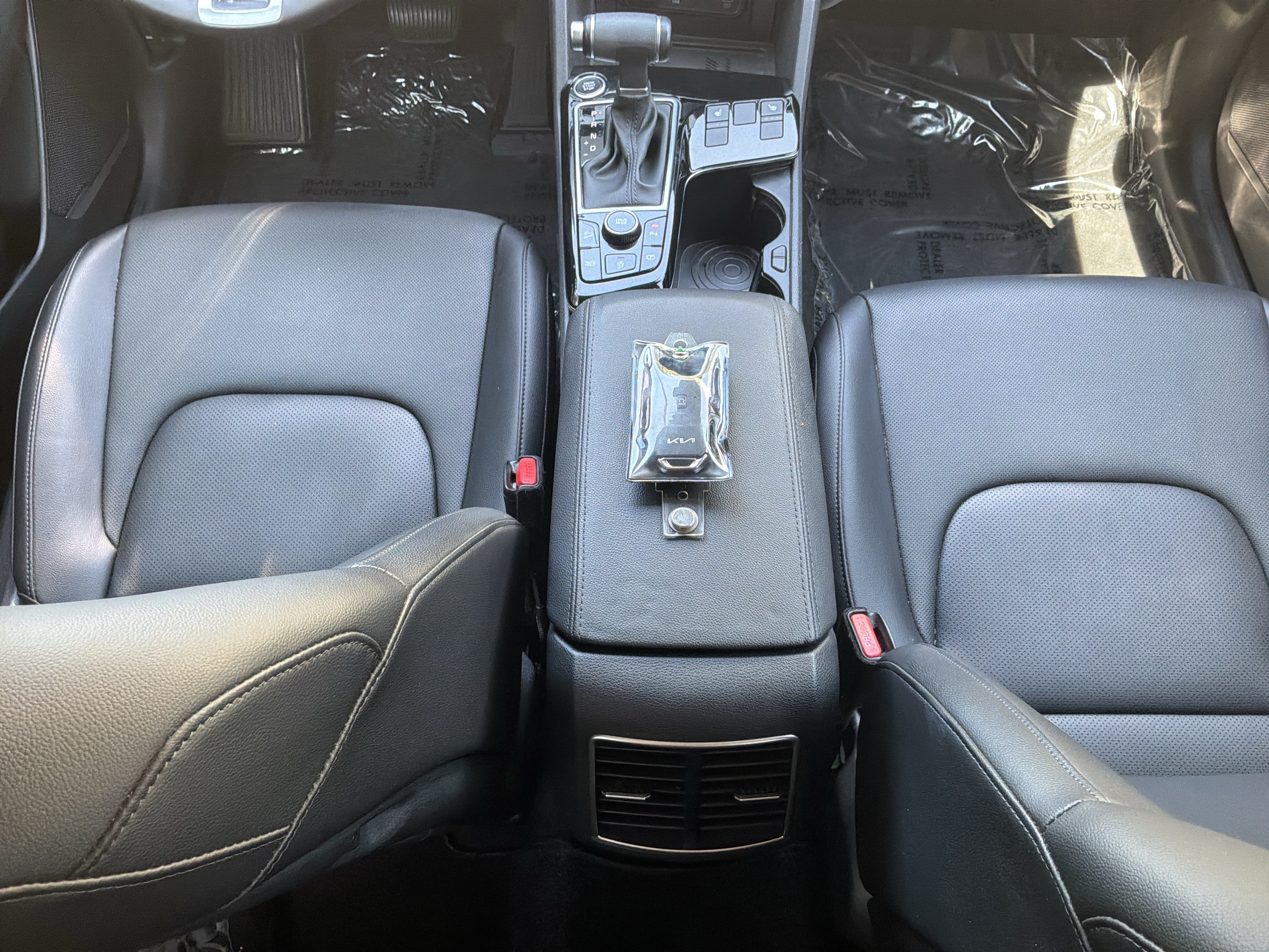 Used 2024 Kia Sportage EX FWD image 28