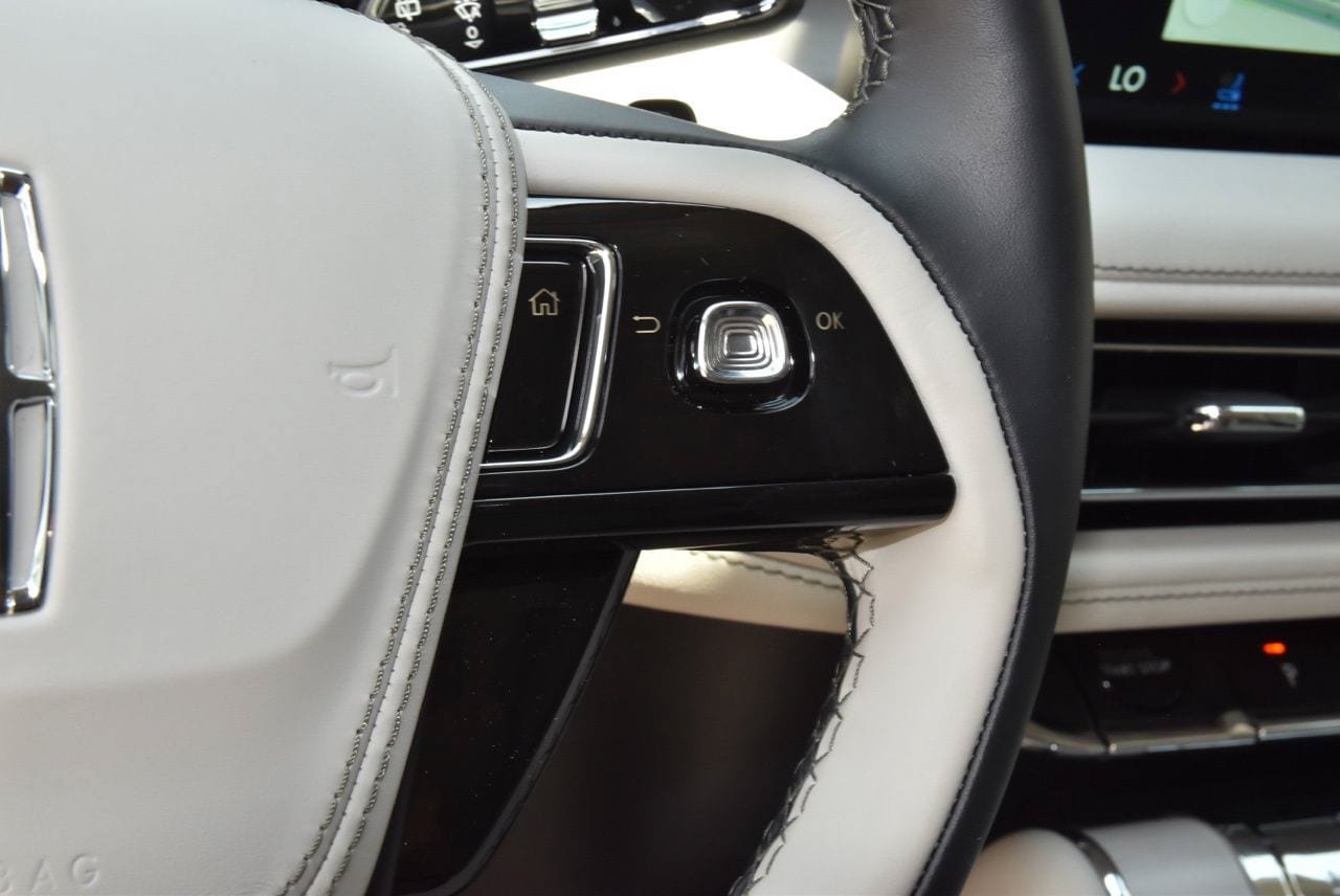 New 2026 Lincoln Aviator Reserve AWD/4WD image 27