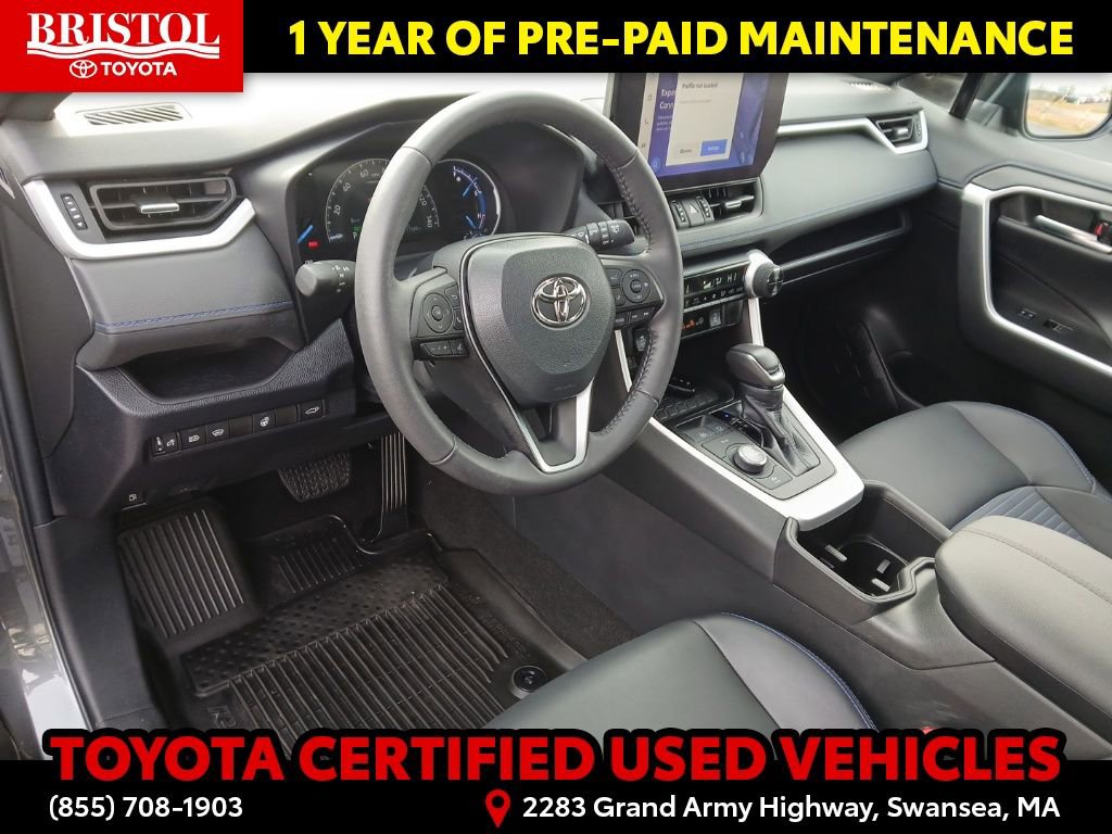 Used 2023 Toyota RAV4 XSE image 14