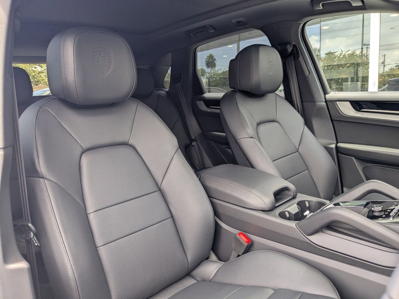 New 2025 Porsche Cayenne image 26