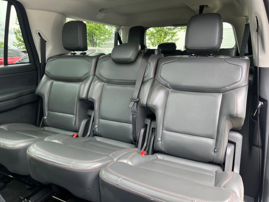 Certified 2025 Ford Expedition Max Active AWD/4WD image 14