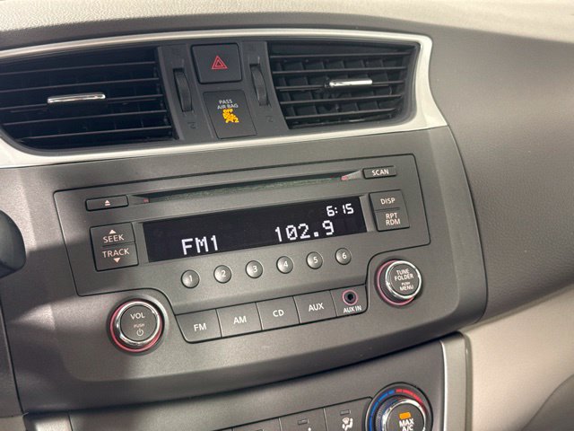 Used 2014 Nissan Sentra SV FWD image 21