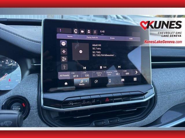 Used 2024 Jeep Compass Latitude image 21