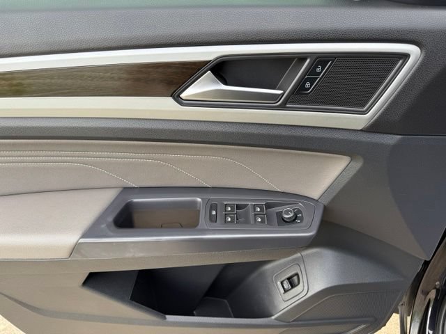 Used 2021 Volkswagen Atlas SE FWD image 15