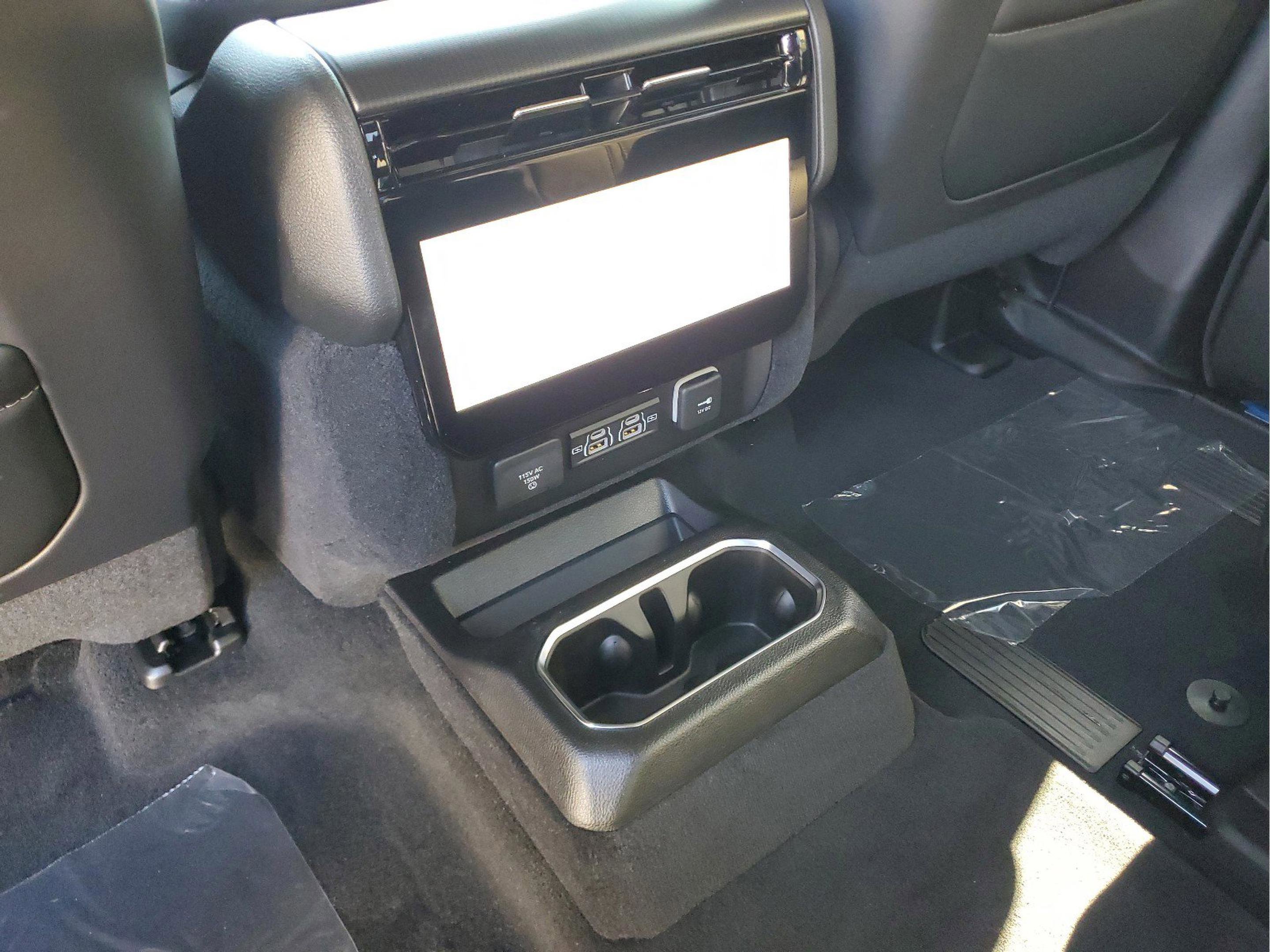 New 2026 Jeep Grand Wagoneer Summit w/ Rear Seat Video Group I image 12