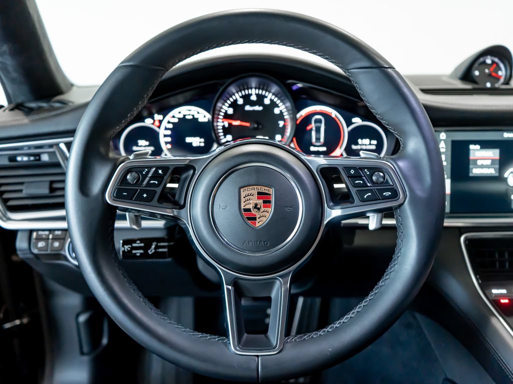 Certified 2018 Porsche Panamera Turbo AWD/4WD image 16