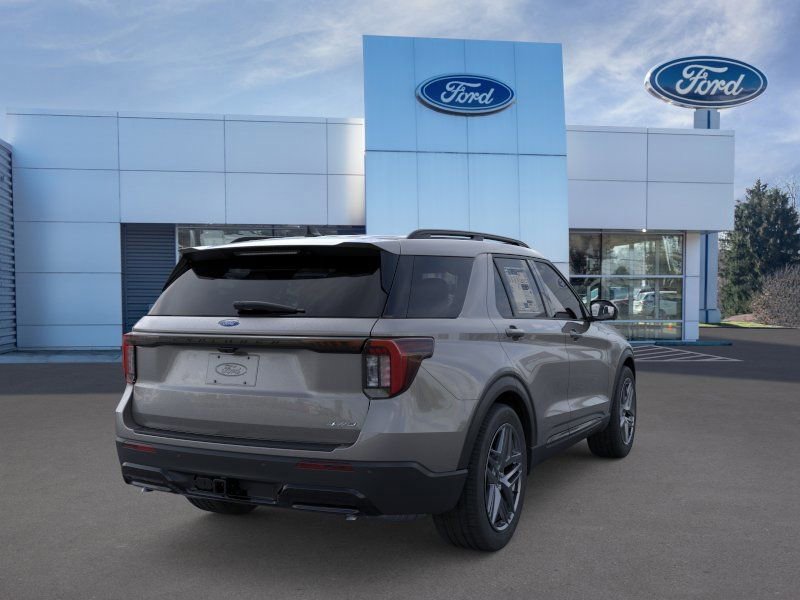 New 2026 Ford Explorer ST-Line w/ ST-Line Street Pack AWD/4WD image 8