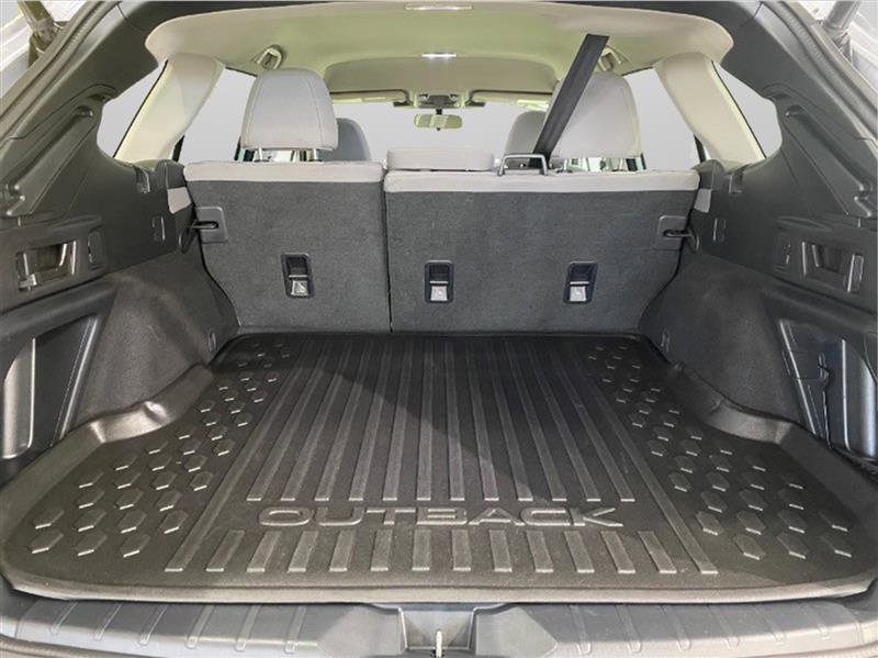 Used 2023 Subaru Outback Premium image 25