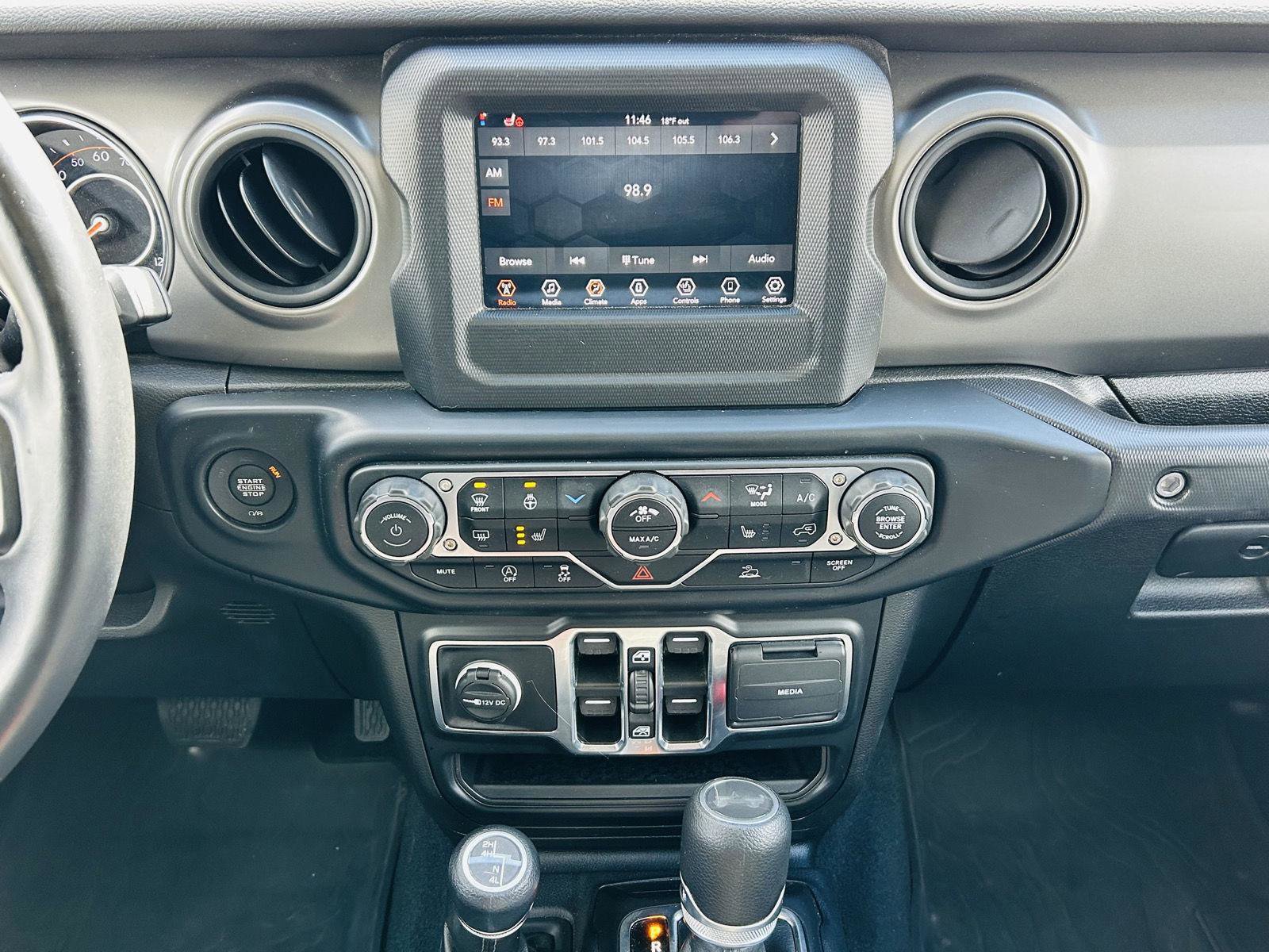 Used 2022 Jeep Wrangler Unlimited Sport image 15