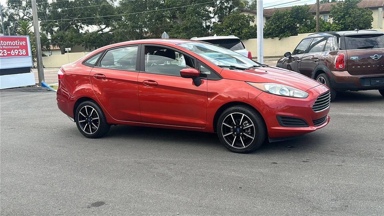 Used 2018 Ford Fiesta SE FWD image 7