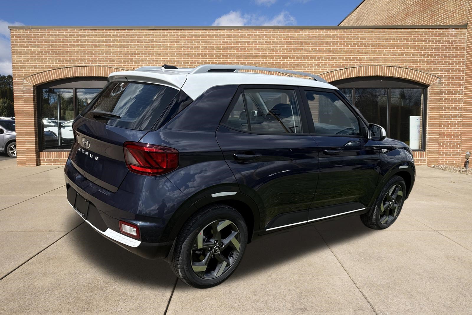 New 2026 Hyundai Venue SEL FWD image 3