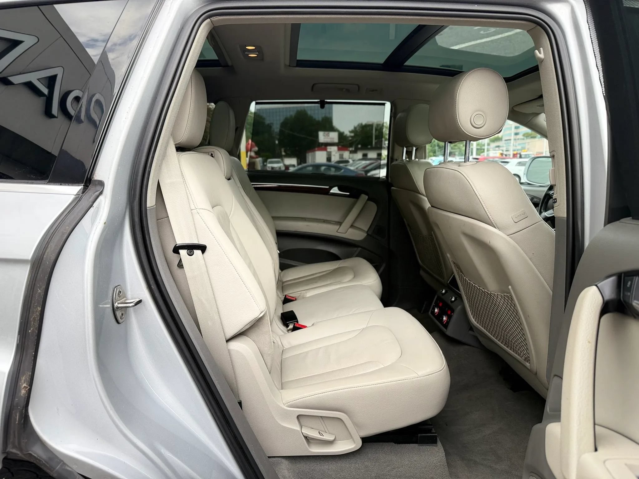 Used 2013 Audi Q7 TDI Premium Plus w/ Premium Plus Pkg AWD/4WD image 32