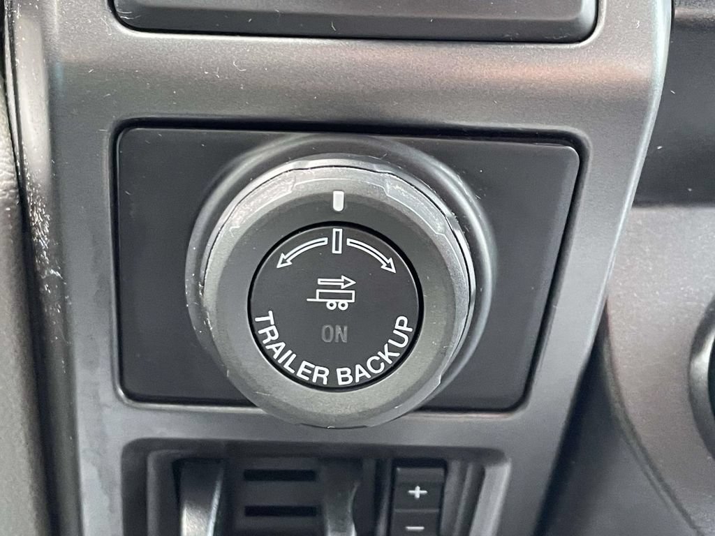 Used 2020 Ford F150 XLT w/ Equipment Group 302A Luxury AWD/4WD image 26