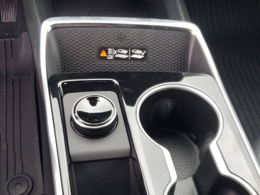 New 2026 Chevrolet Equinox LT w/ Convenience Package II image 25