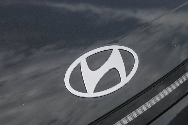 Certified 2024 Hyundai Kona SEL FWD image 7