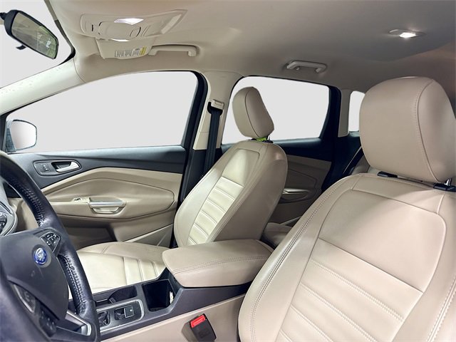 Used 2019 Ford Escape SEL image 22