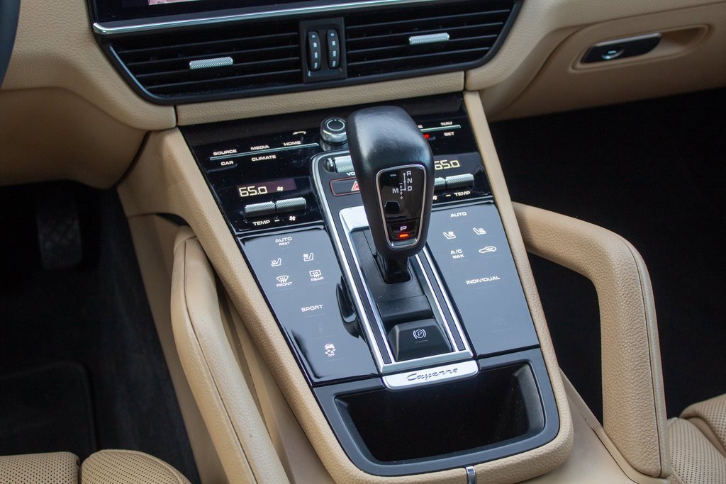 Used 2023 Porsche Cayenne image 21